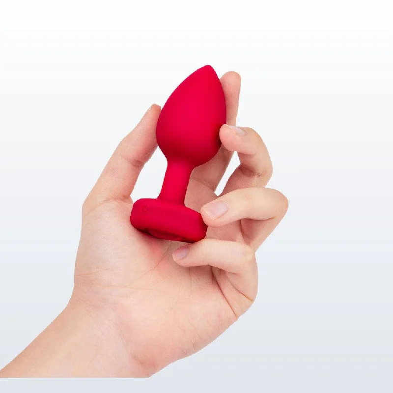 B-Vibe Vibrating Heart Plug Medium/Large - Scarlet Ruby